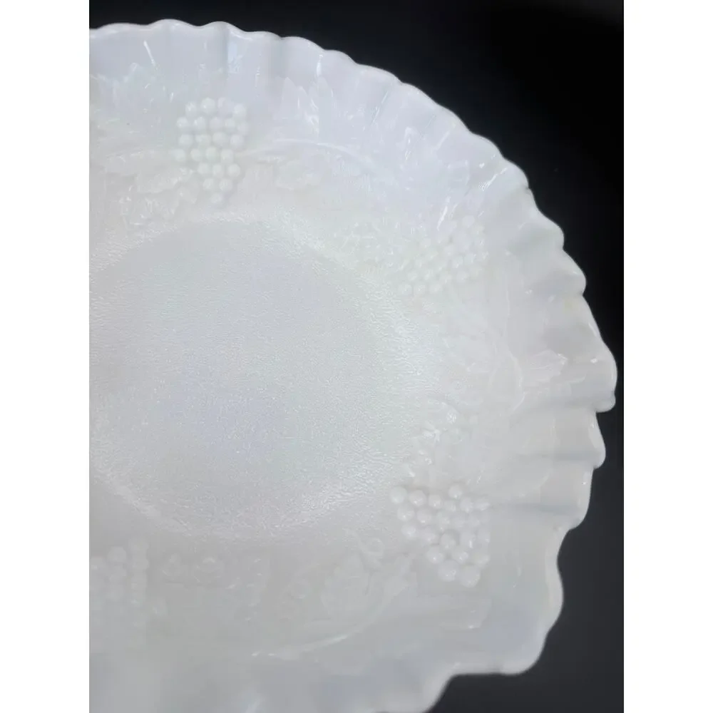 Vintage Westmoreland Paneled Grape Milk Glass 8.5in Ruffled Serving Bowl